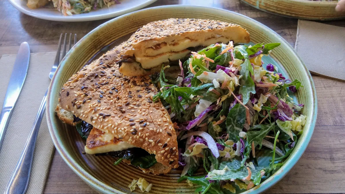 Vegetarian Sandwich, Meeting Morgan Café