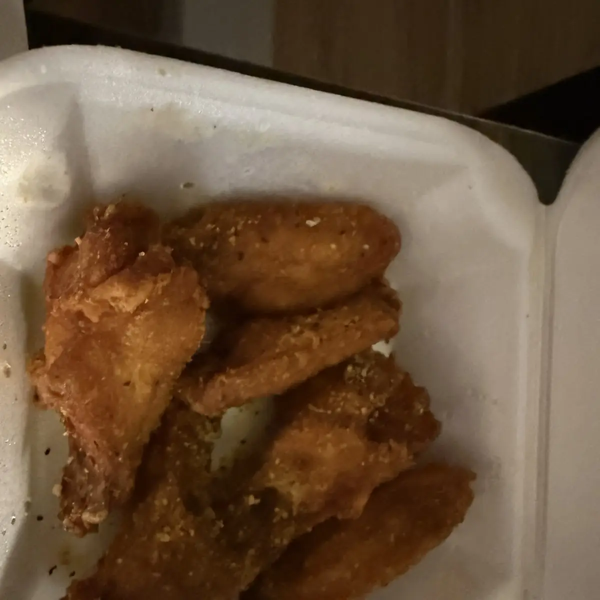 Fried Chicken Wings with Seasoning