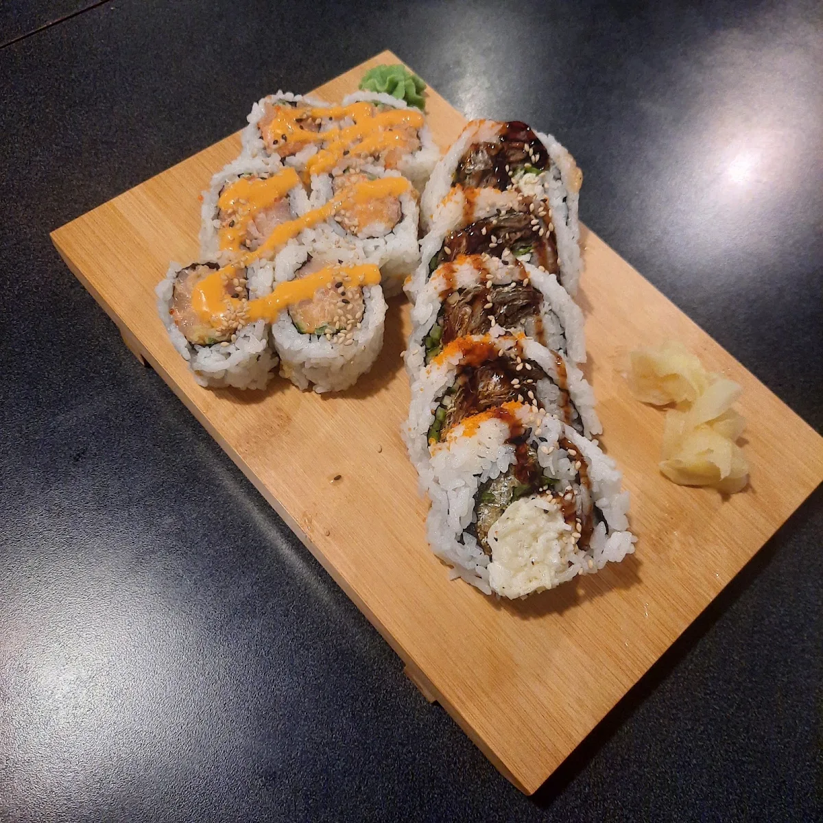 Spicy Chopped Scallop Roll