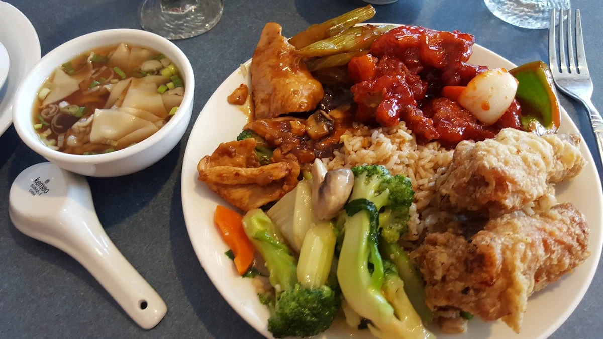 Highlights, Toi Shan Restaurant