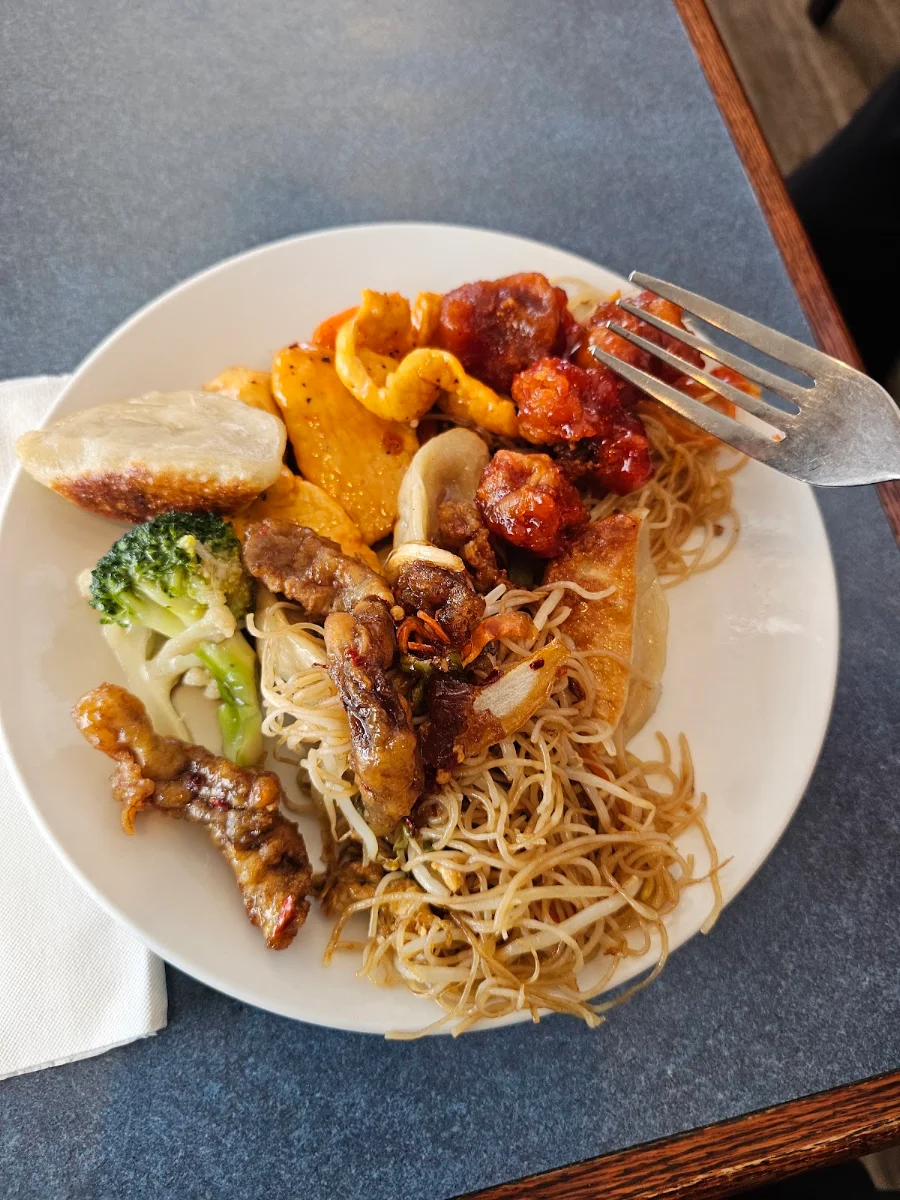 Highlights, Toi Shan Restaurant