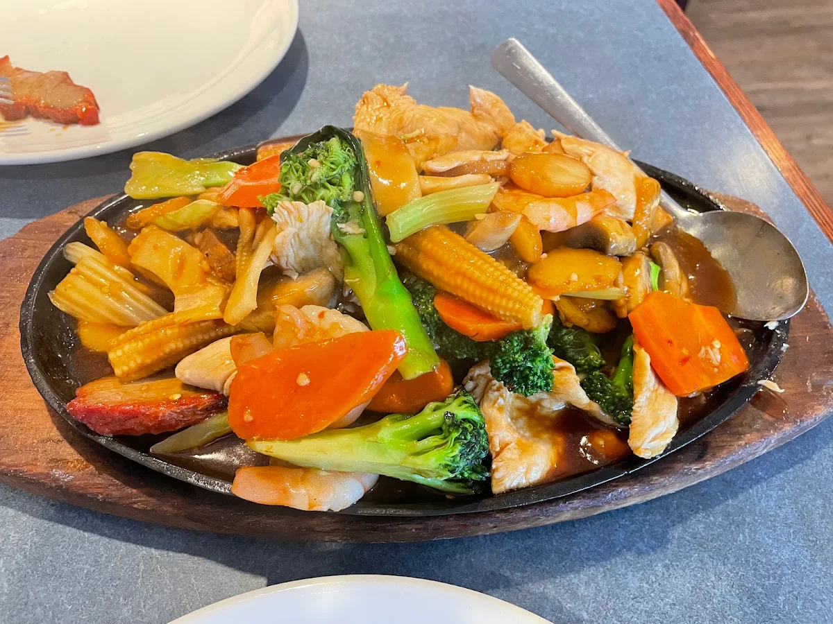 Highlights, Toi Shan Restaurant
