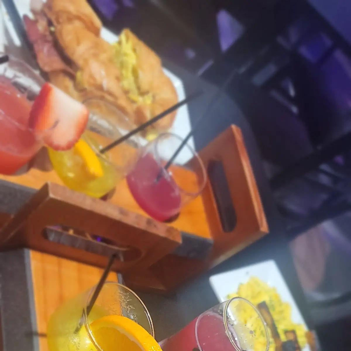 Mimosa Flight