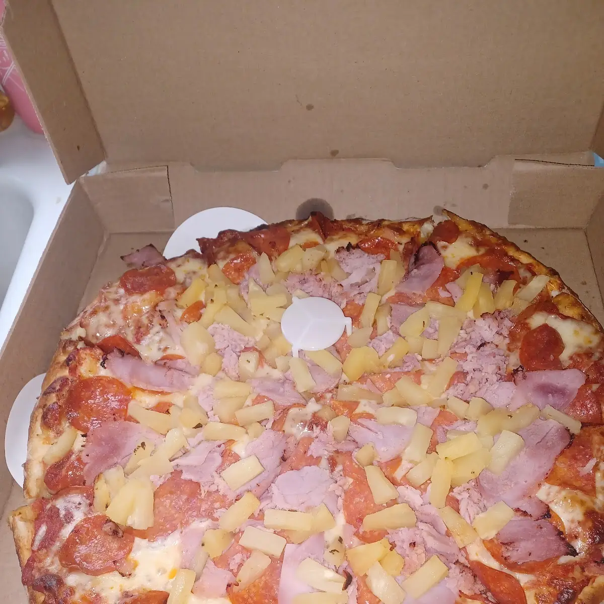 Hawaiian Pizza