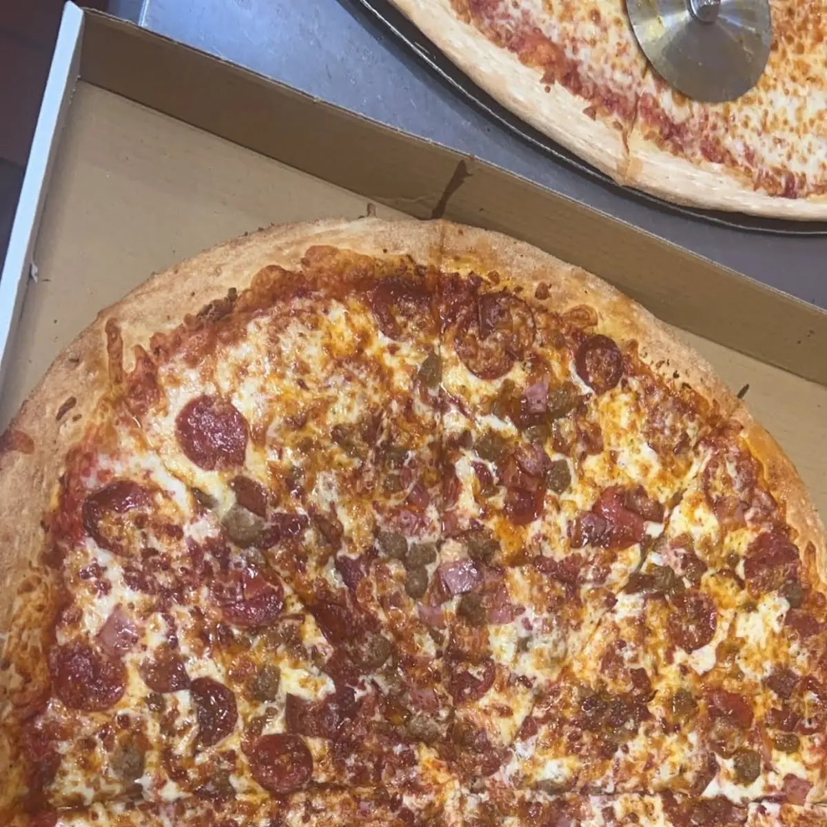 Cheese Jumbo Pizza Slices
