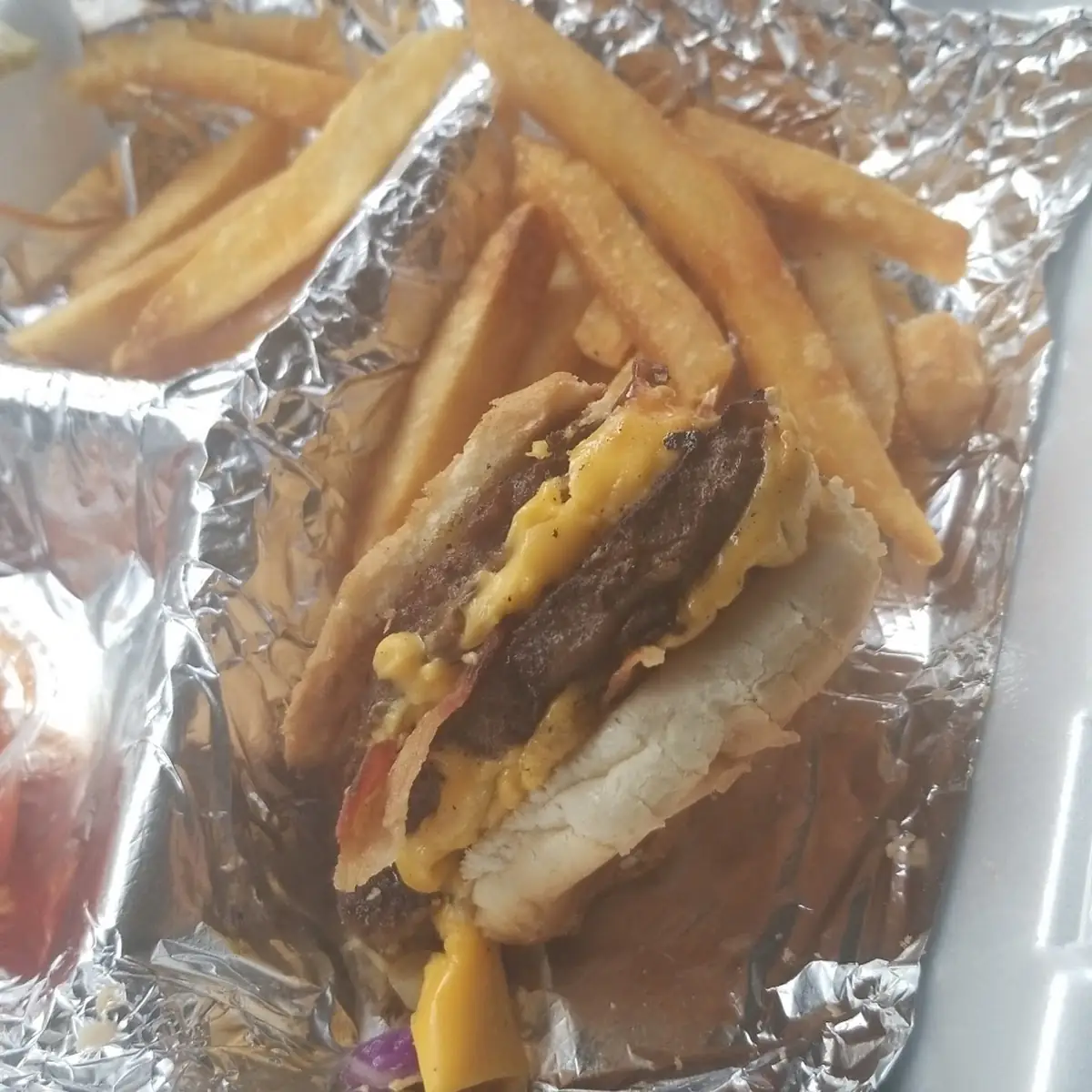 Cheeseburger Combo