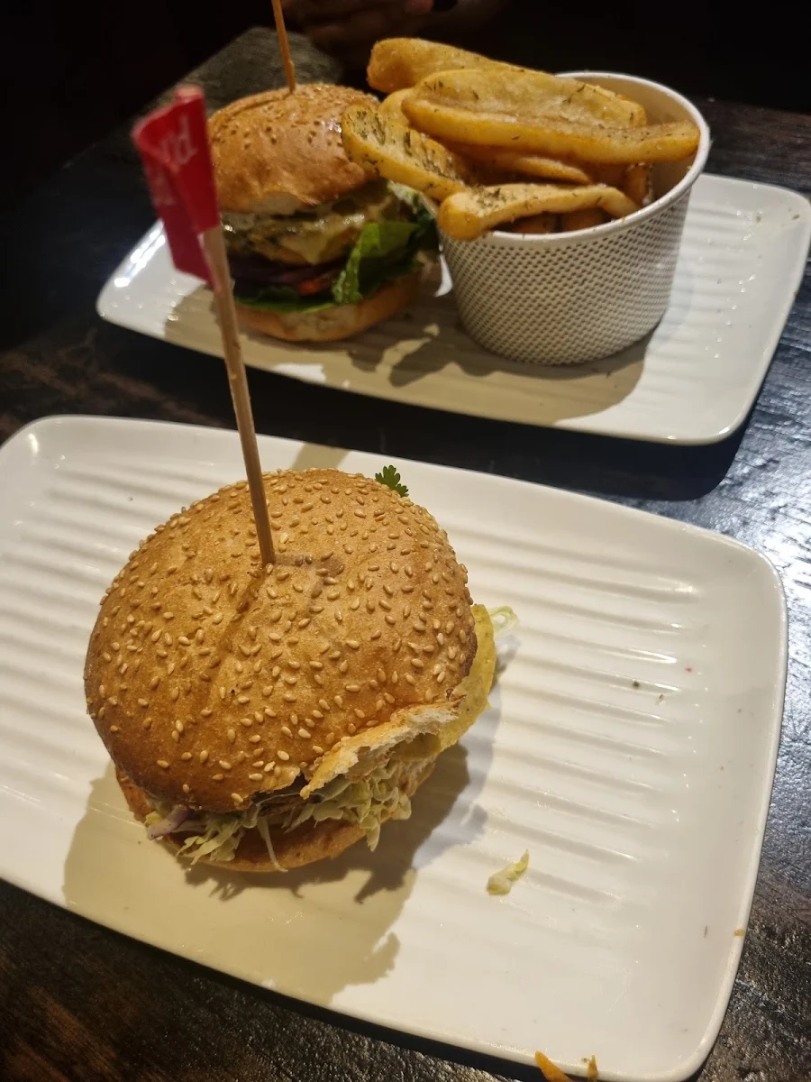 Veggie Burger, Grill'd Highpoint