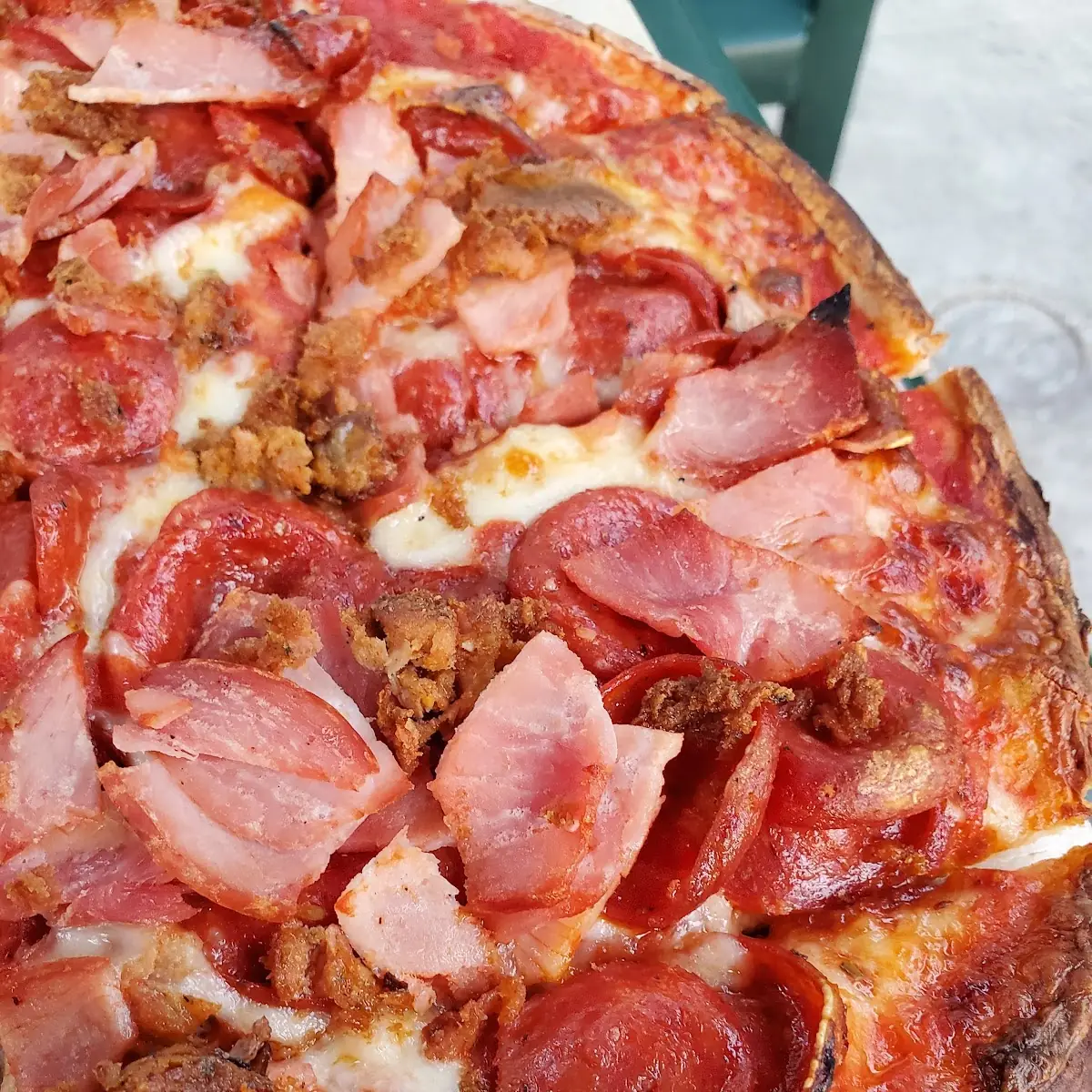 Meat Pizza w Cheese