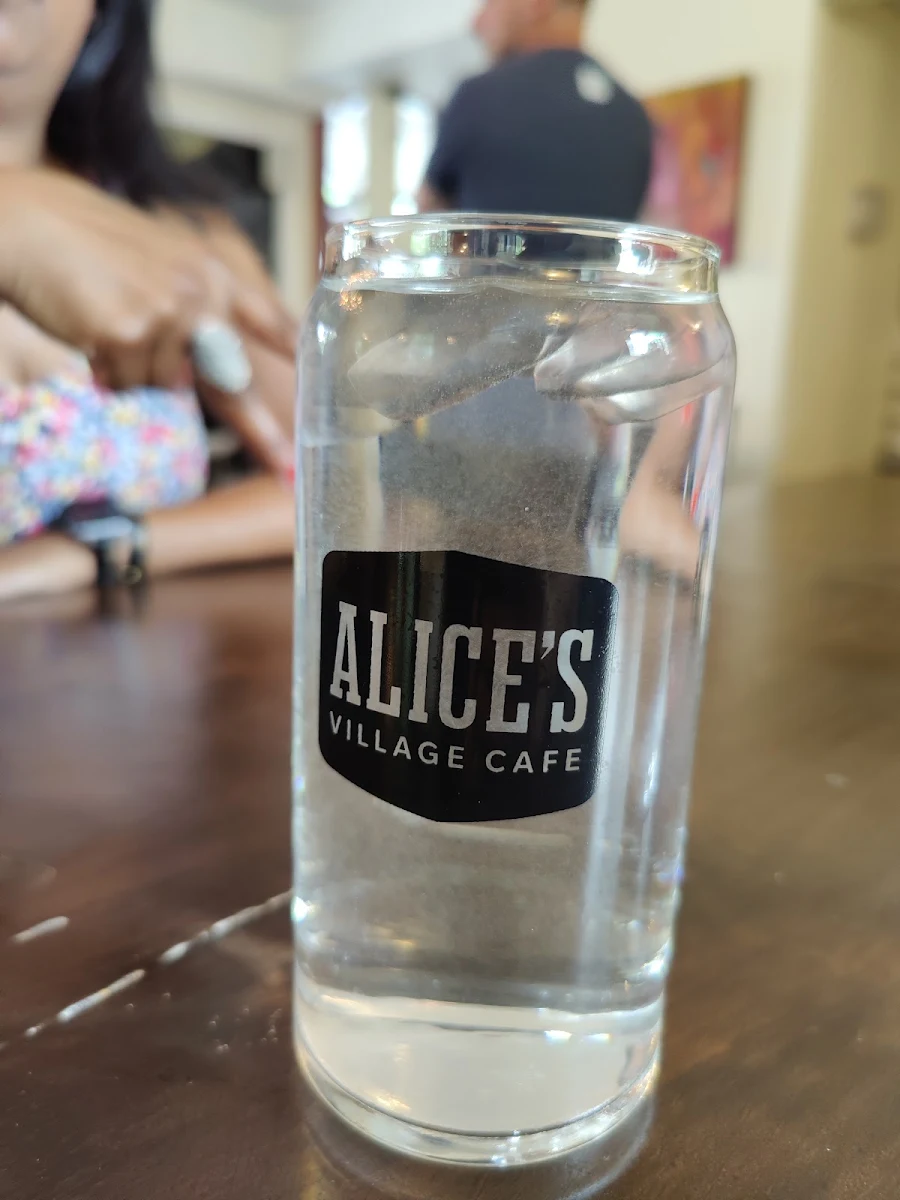 Water Lol, Alice's Village Cafe