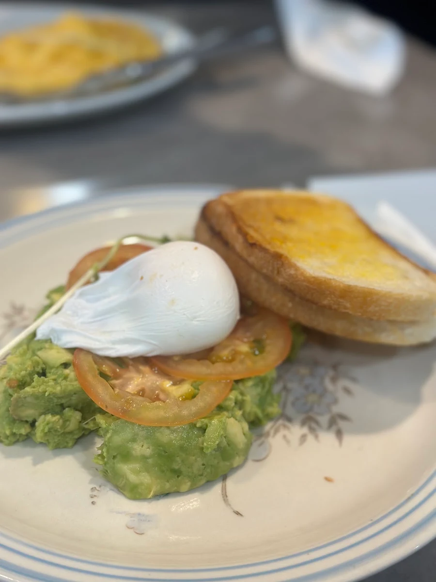 Smashed Avocado, Velvet
