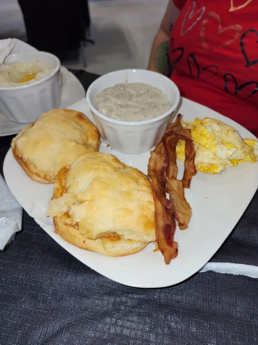 Biscuits Gravy
