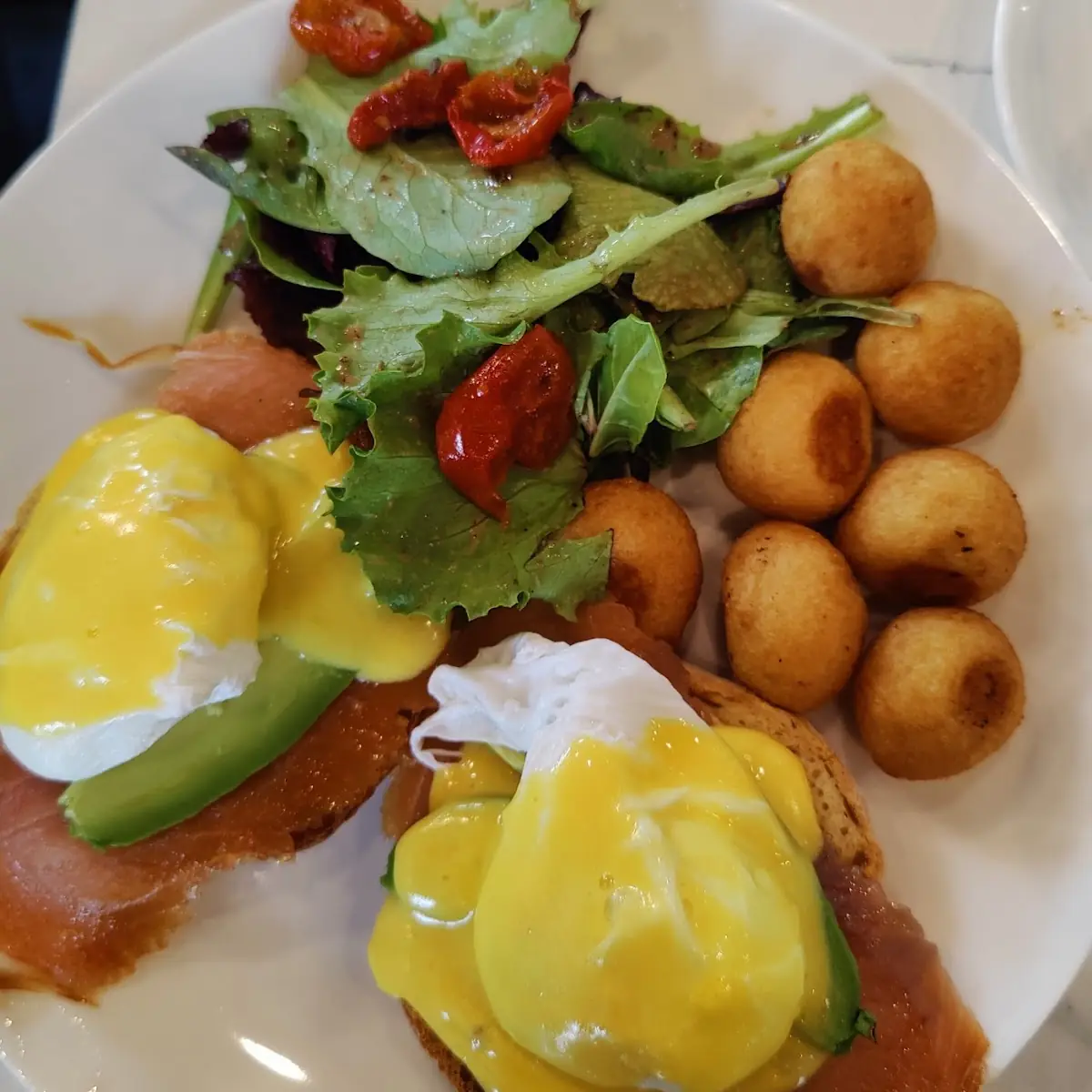 Eggs Benedict