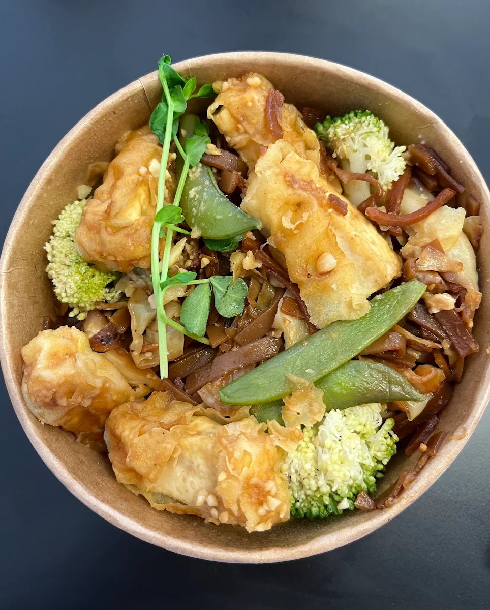 Tofu Sesame Stir Fry Noodles, Peko Peko