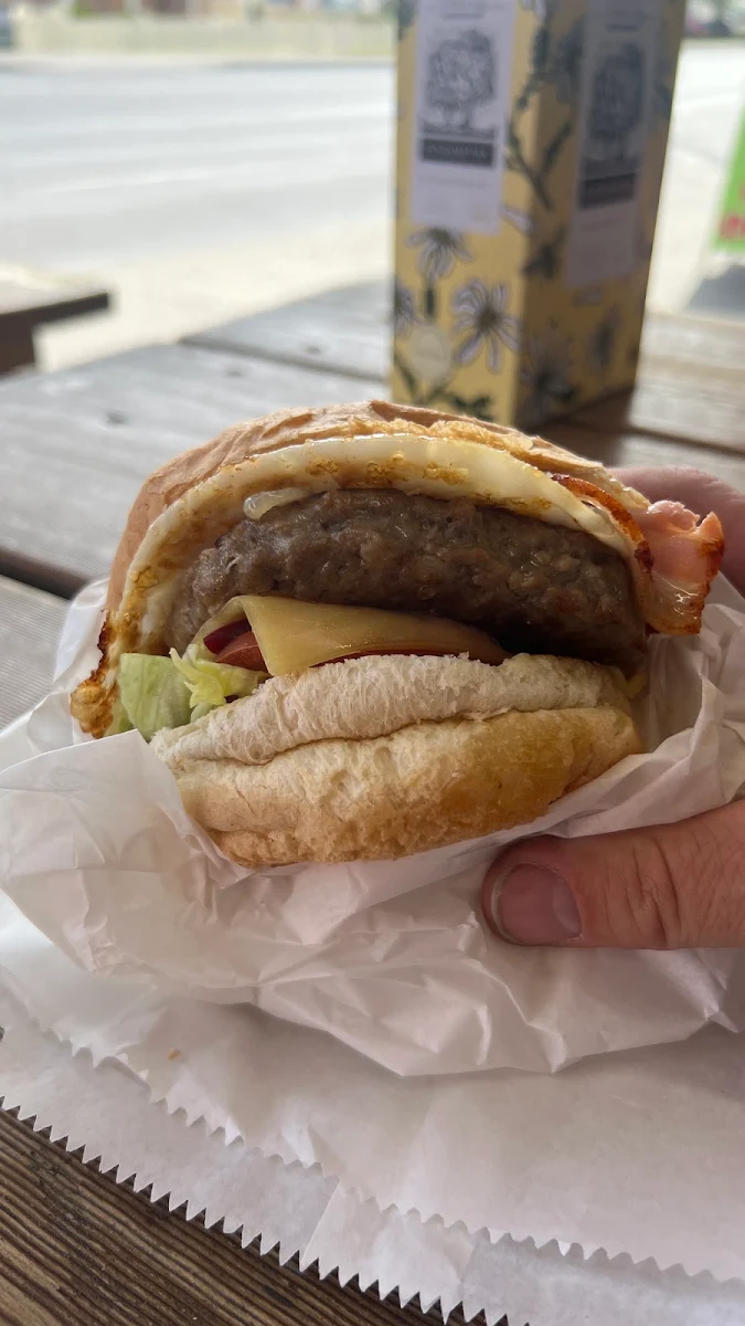 Highlights, Molly's Takeaway Cafe