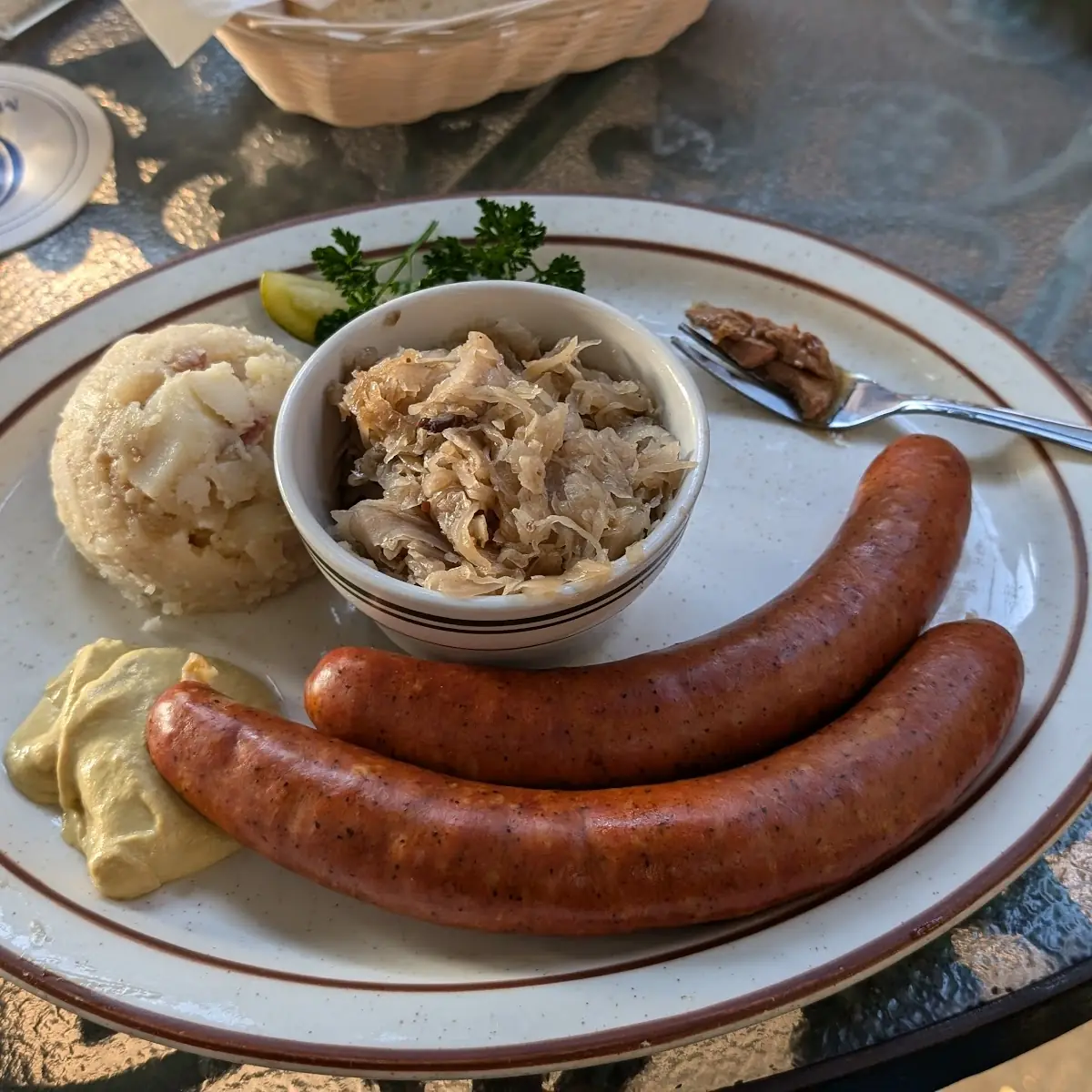 Red Lion Hash - Bratwurst
