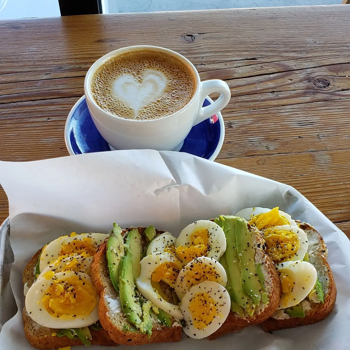 Open Faced Hard Boiled Egg w Avacado & Sliced Tomatoes
