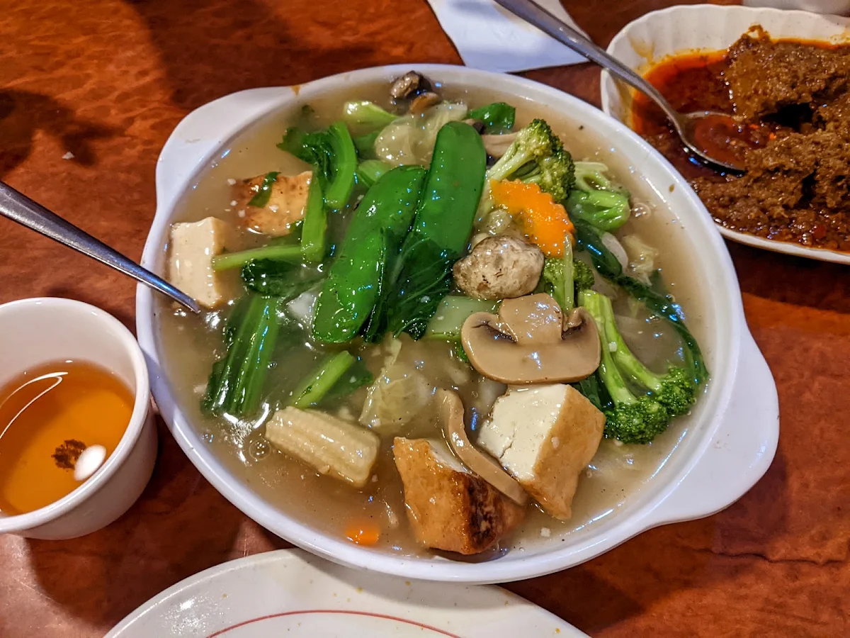 Char Hor Fun, Jade Kingdom