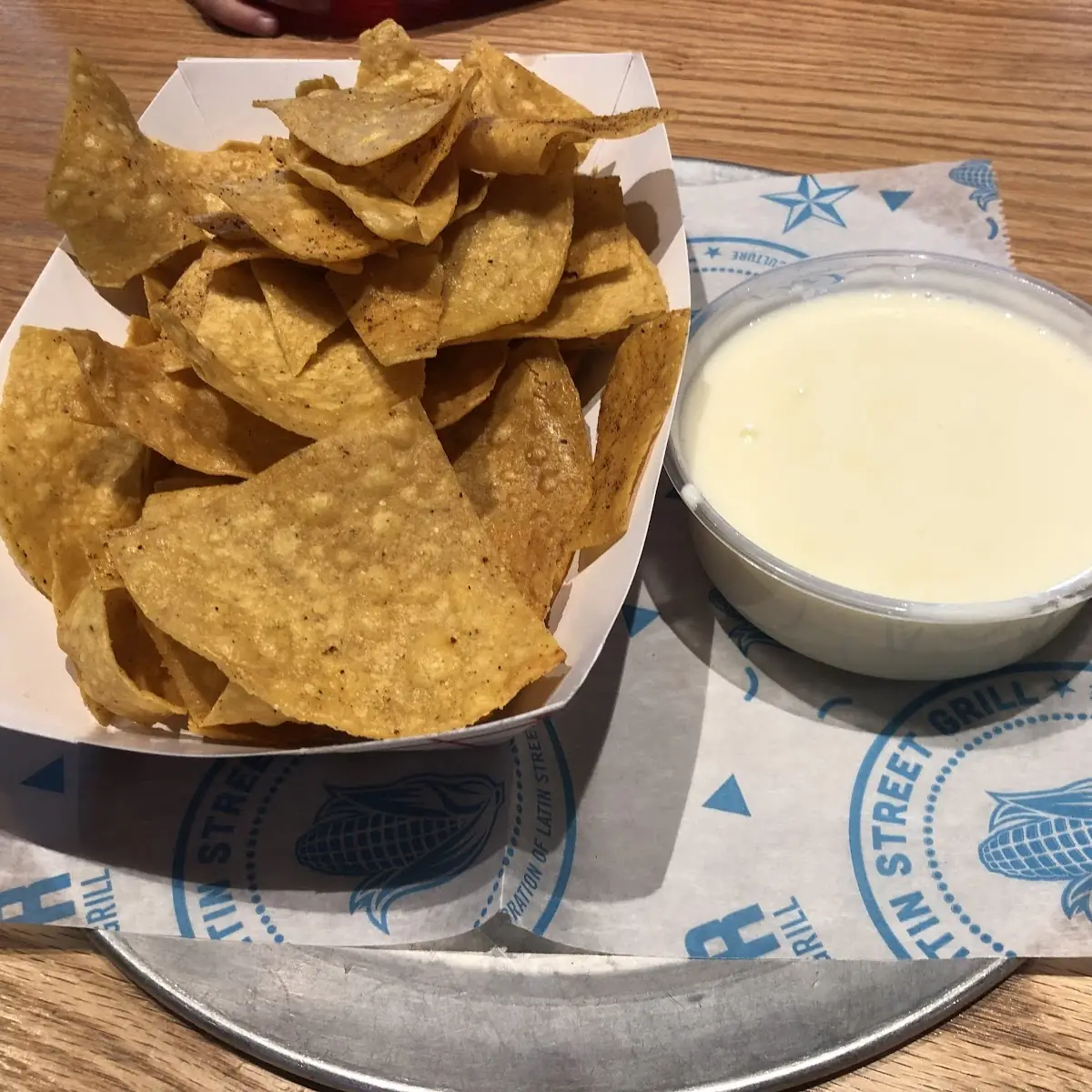 Taco Americano' Chips Queso