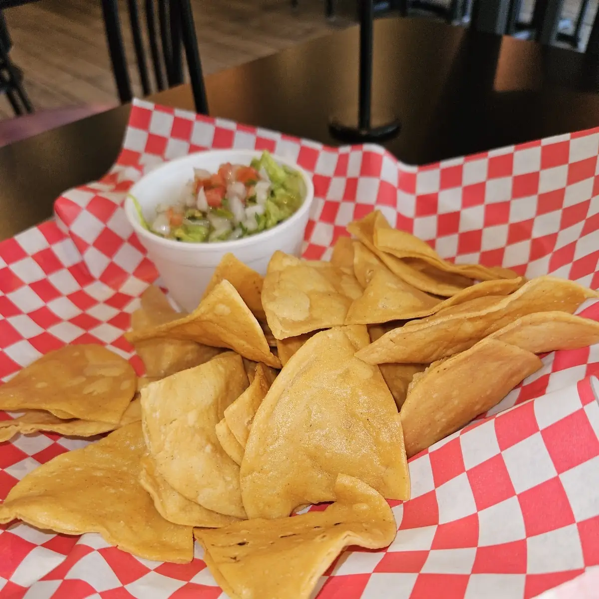 Chips and Salsa Fresca