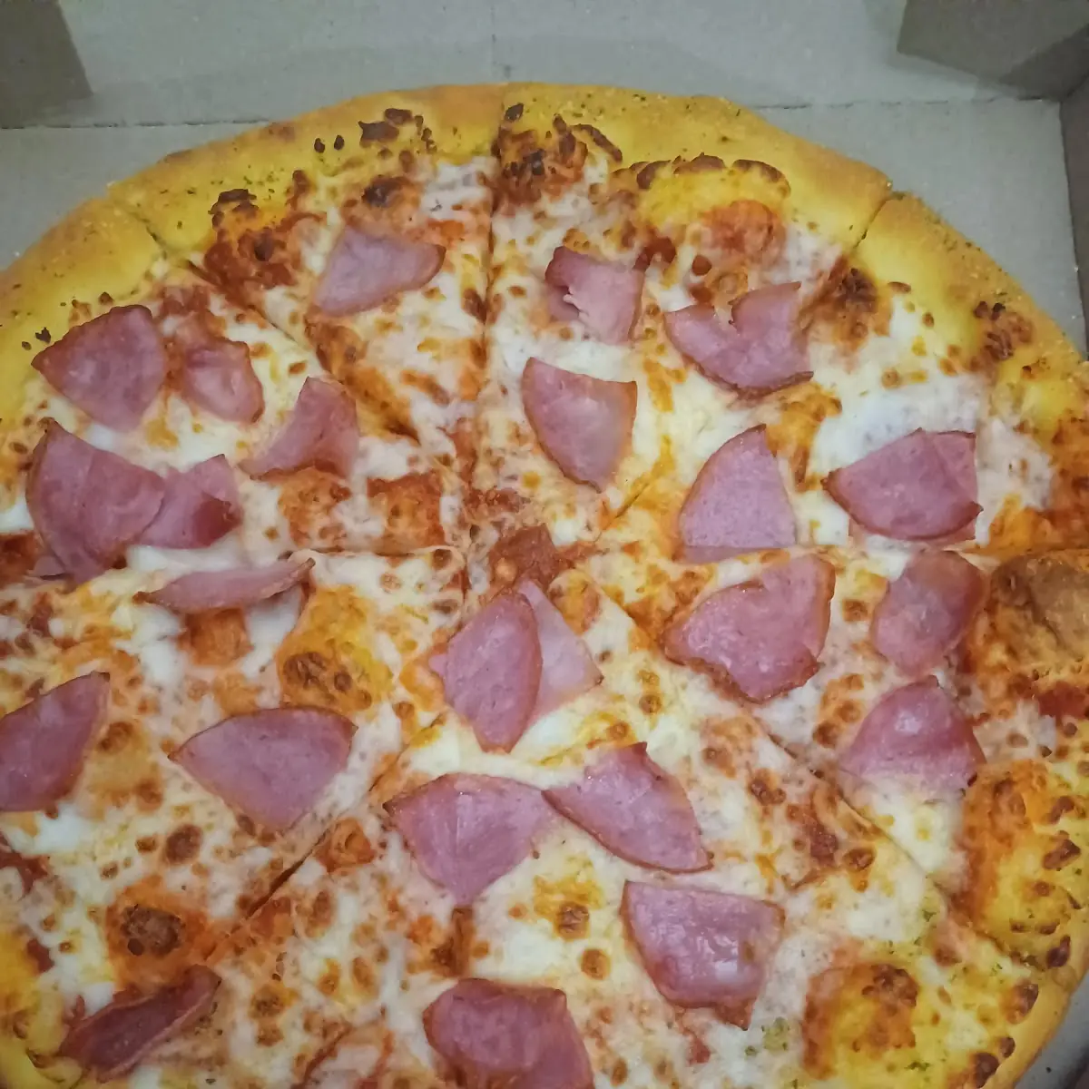 Ham Pizza