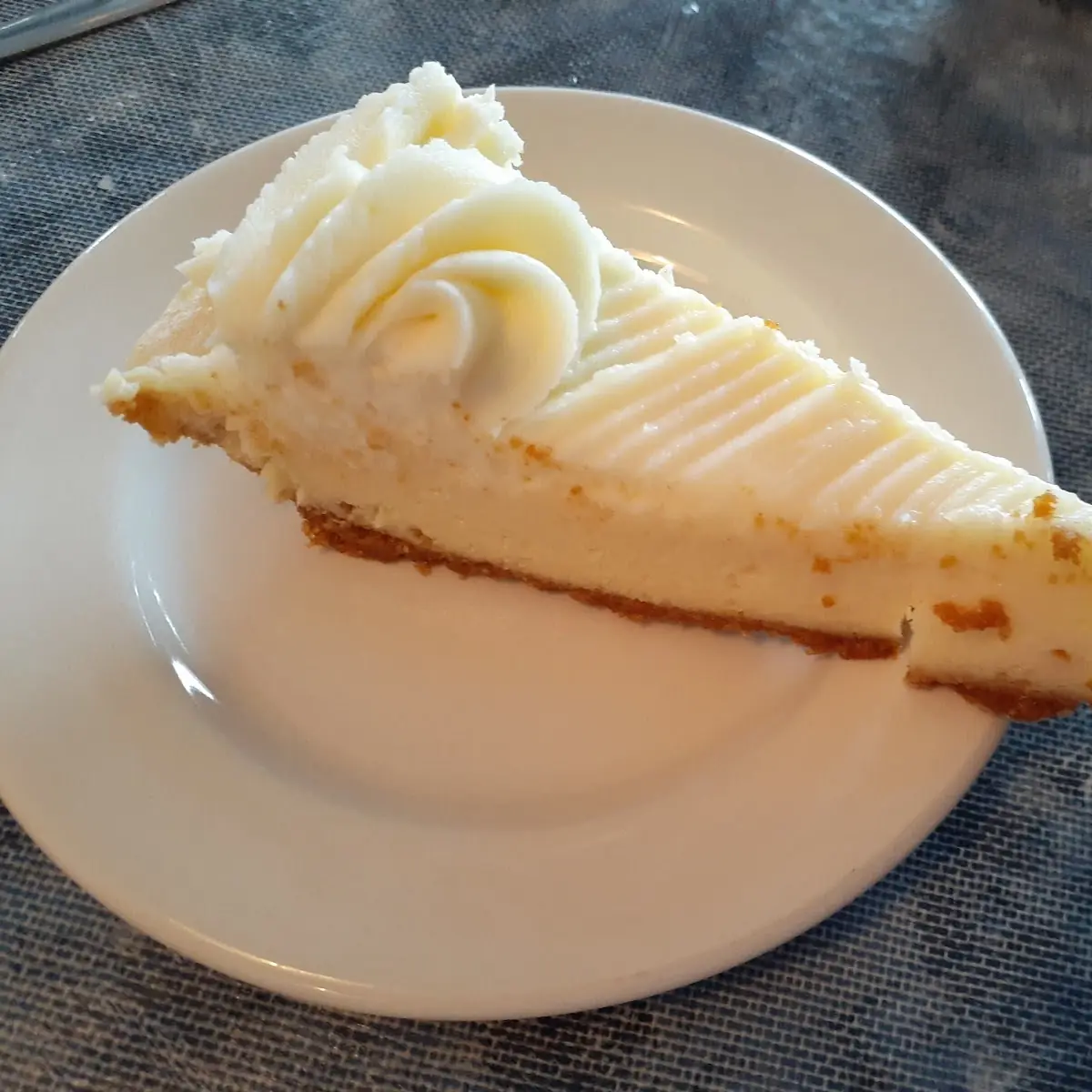 Islander Key Lime Pie