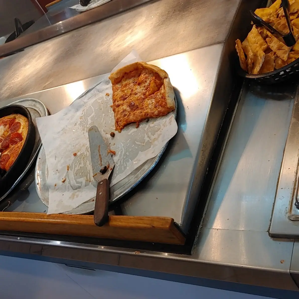 Buffet Pizza Slice