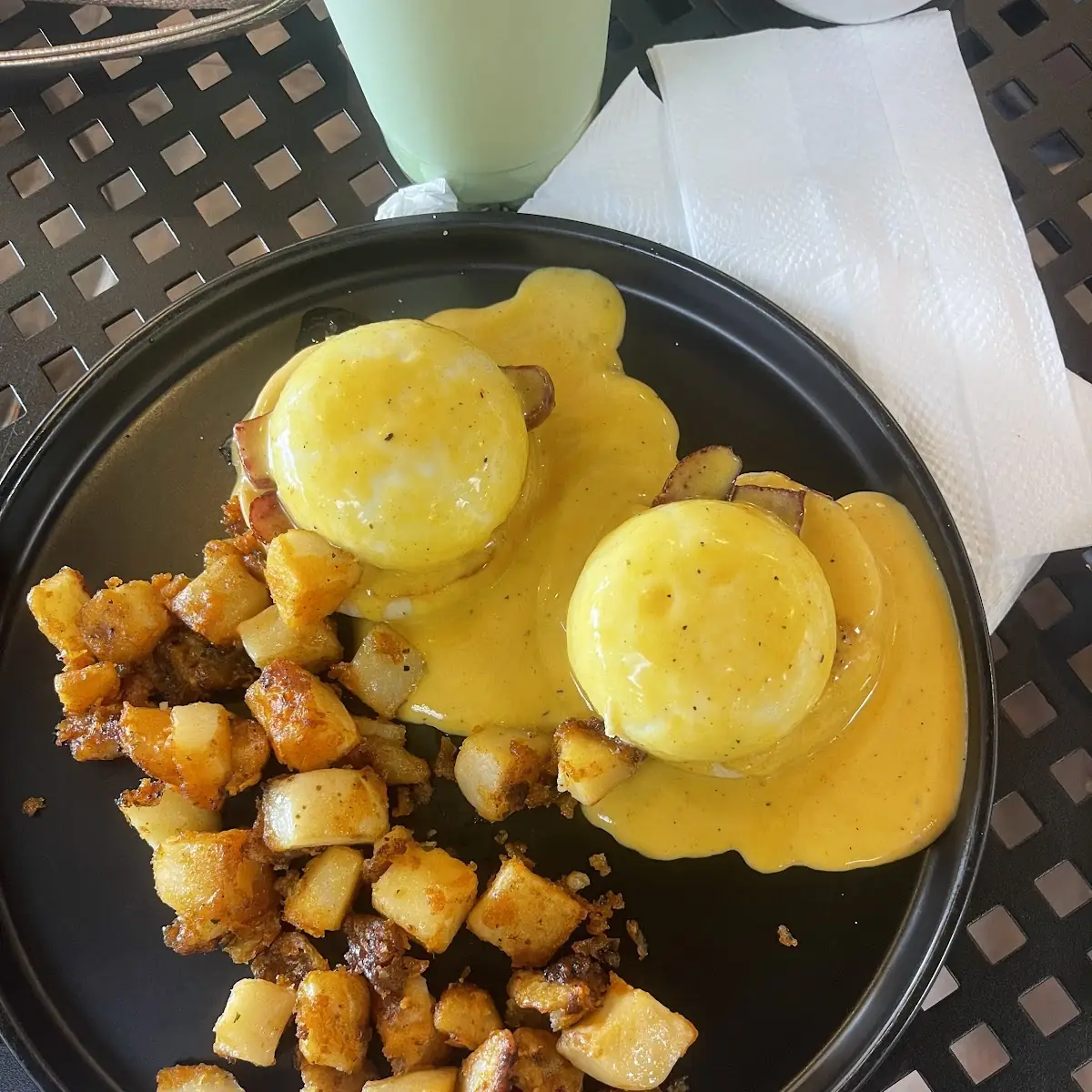 Eggs Benedict
