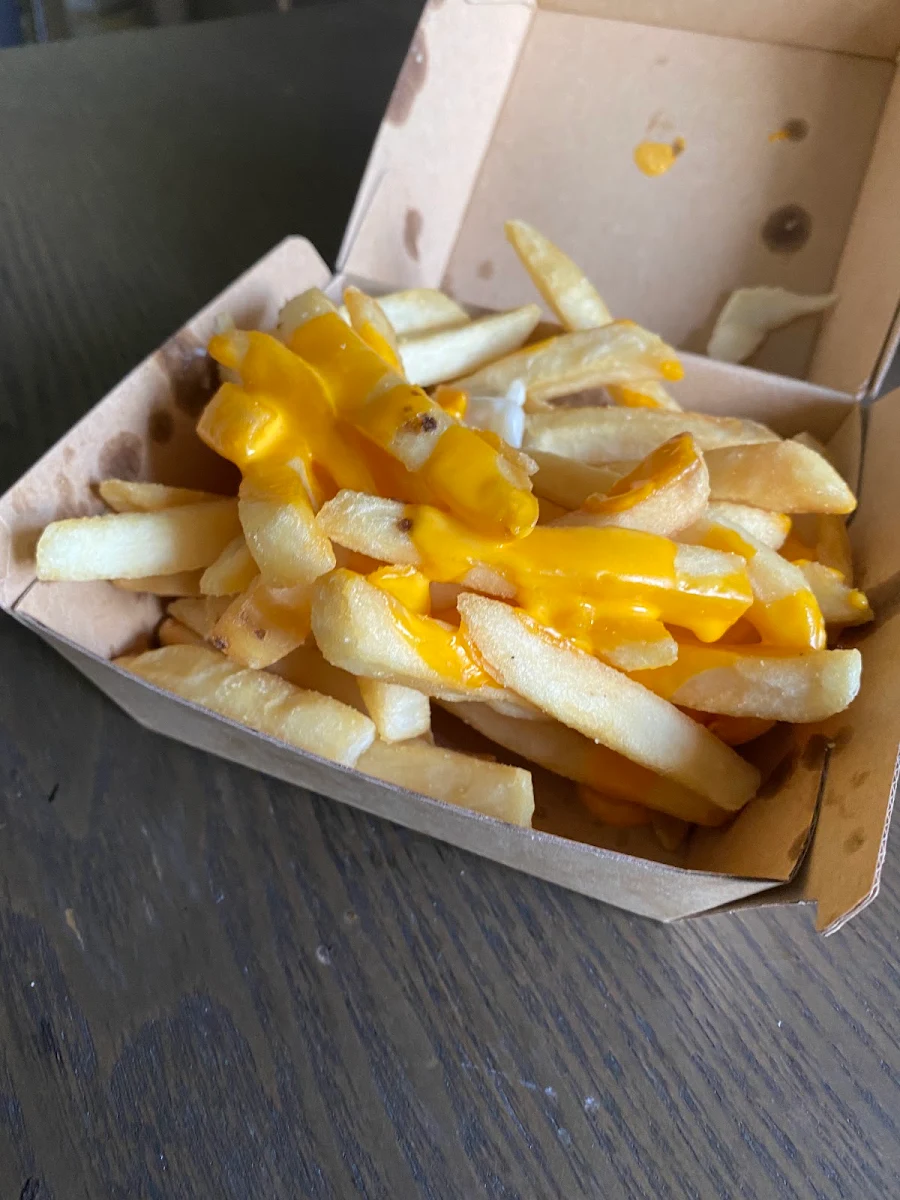 Cheesy Fries, Chubby Buns Burgers Punchbowl