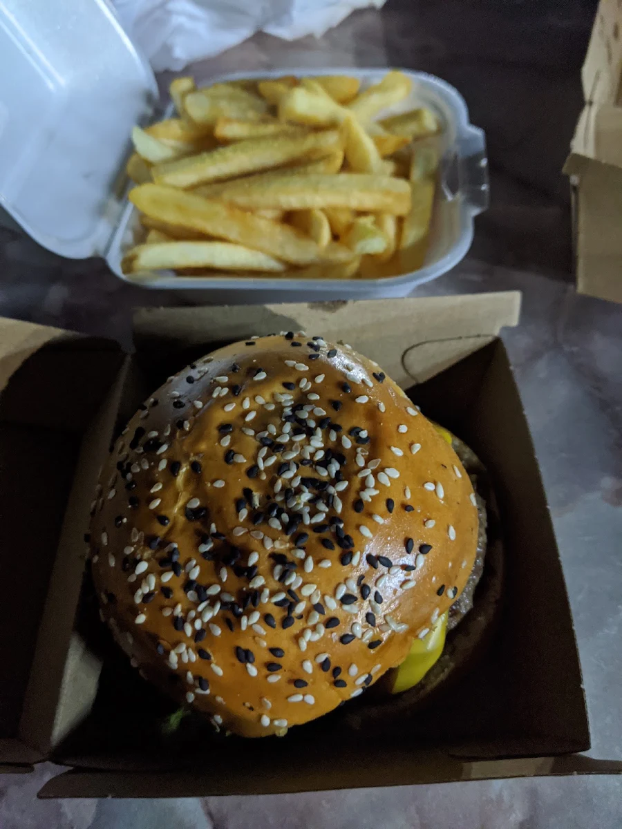 Smoke Burger Combo, Chubby Buns Burgers Punchbowl