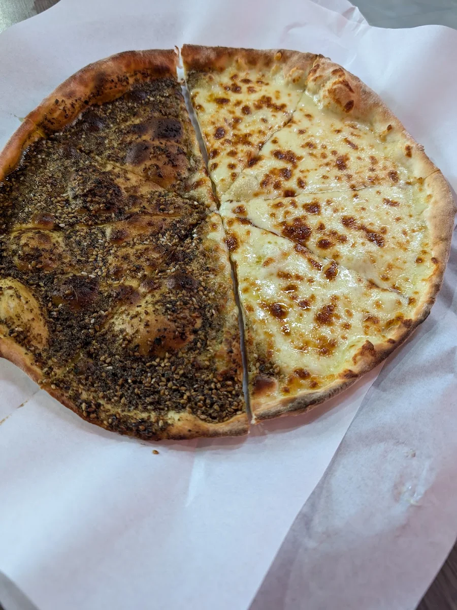 Cheese Y2 Zaatar, Guildford Mina Pizzeria