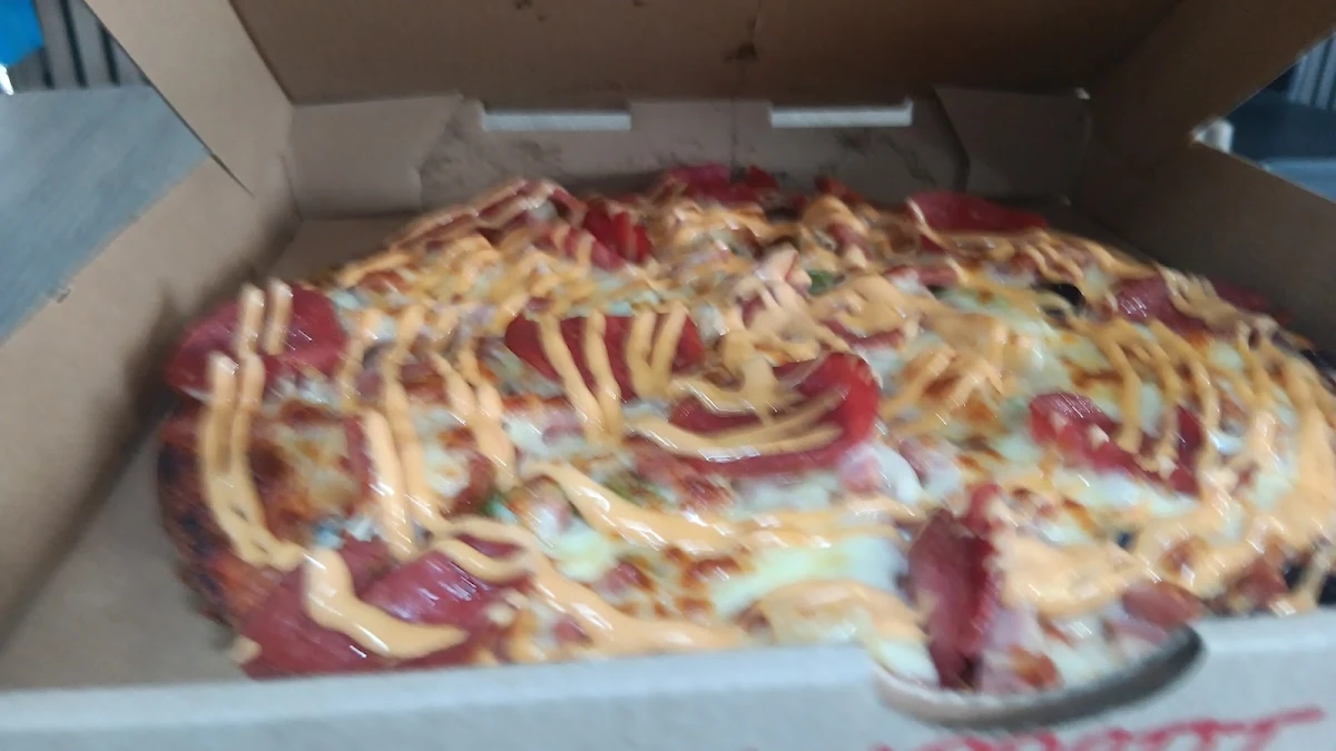 Supreme Pizza, Guildford Mina Pizzeria
