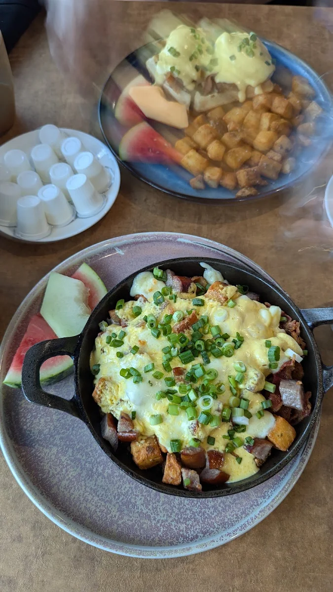 Breakfast Poutine