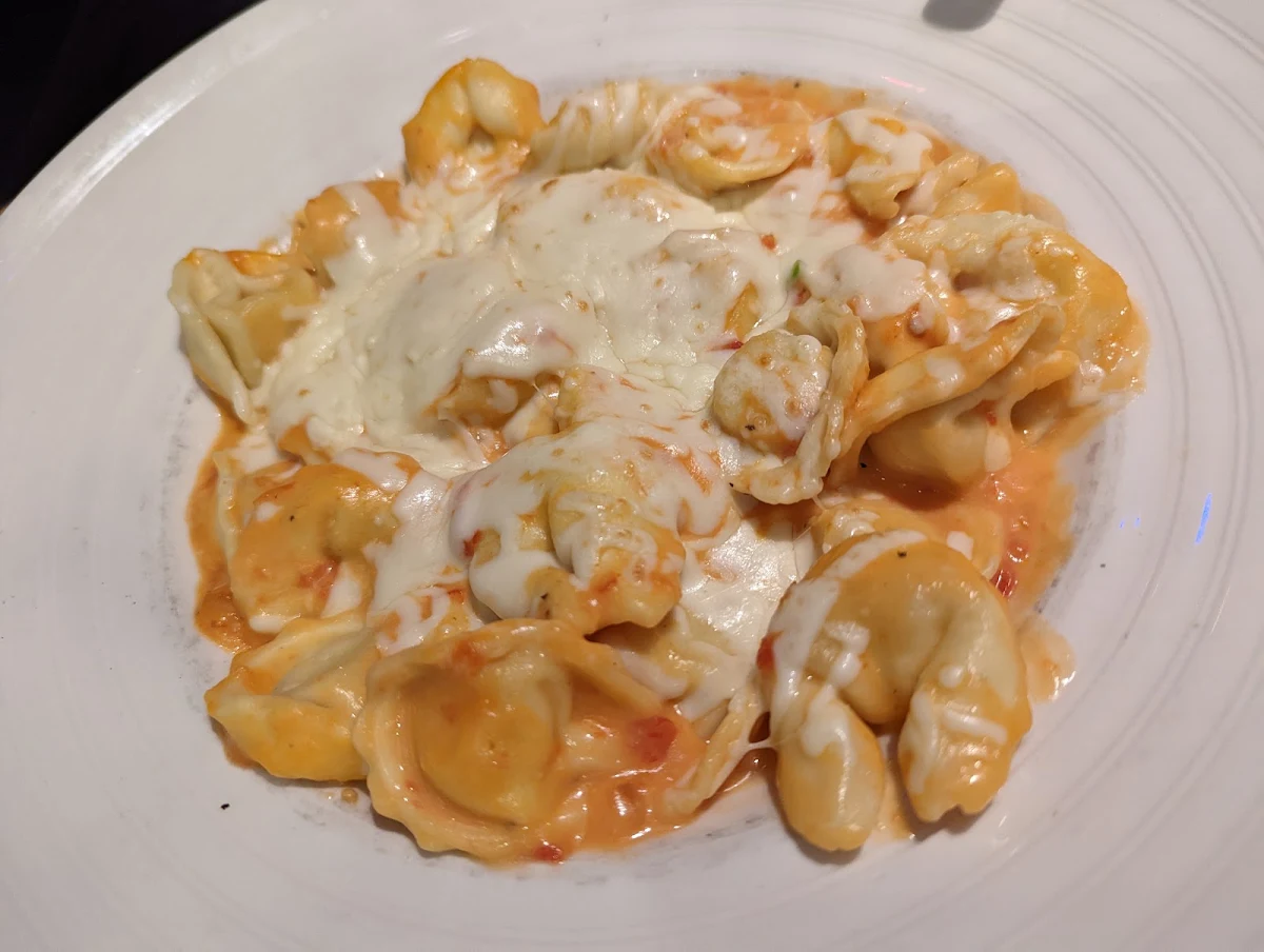 Cheese Cappelletti, East Side Mario's