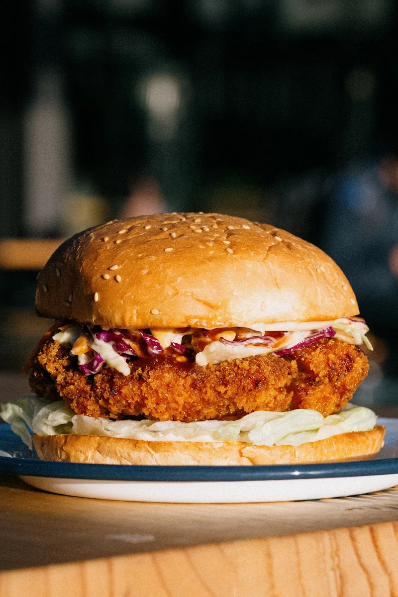 Highlights, Breeze Burgers