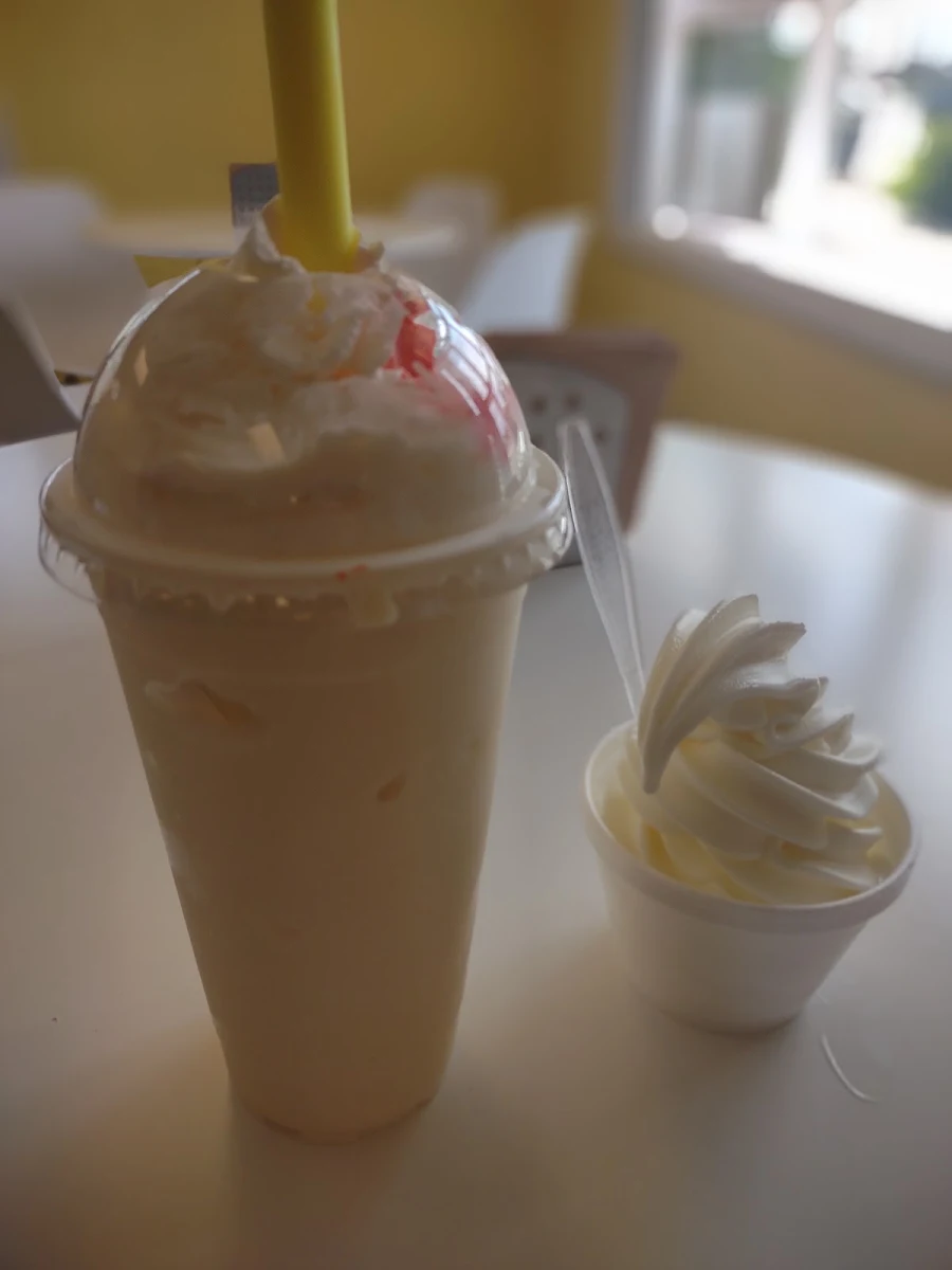 Mango Shake & Vanilla Frozen Yogurt