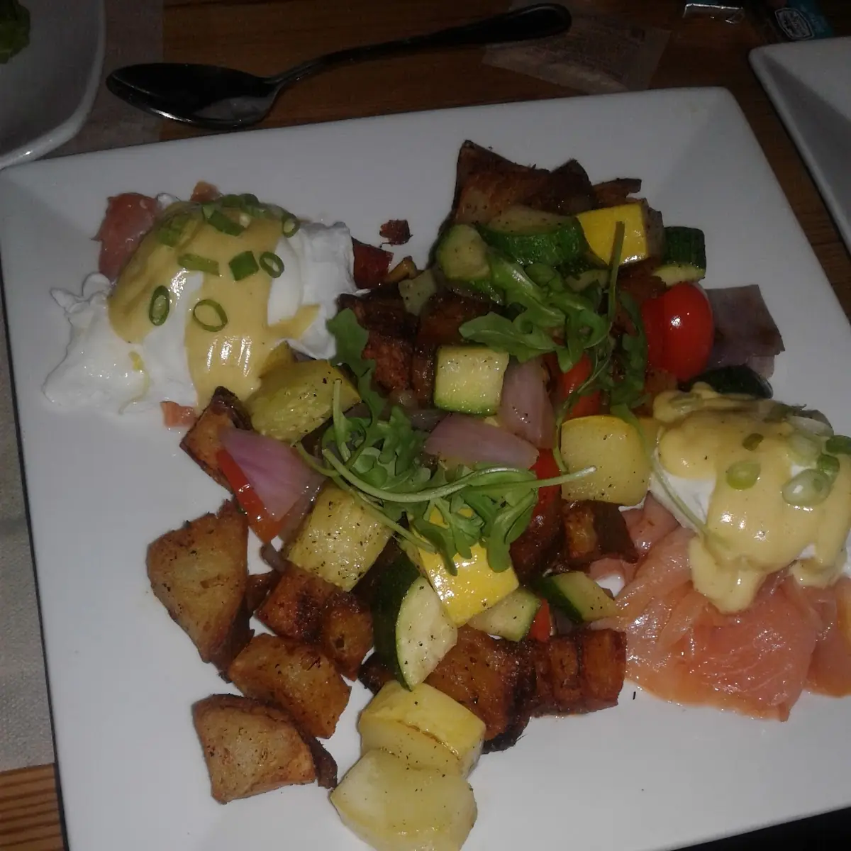 Smoked Salmon Eggs Benedict