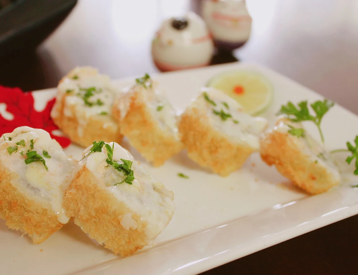 Kiss Me Roll, Boaz Restaurant