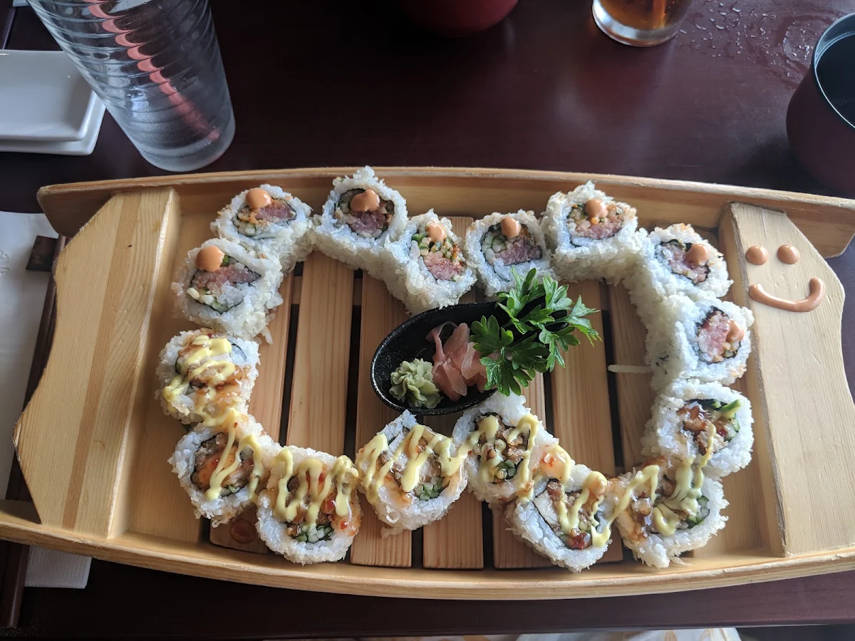 Spicy Crab Roll, Boaz Restaurant