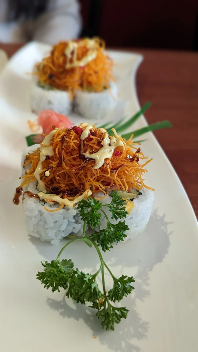 Sunshine Roll, Boaz Restaurant