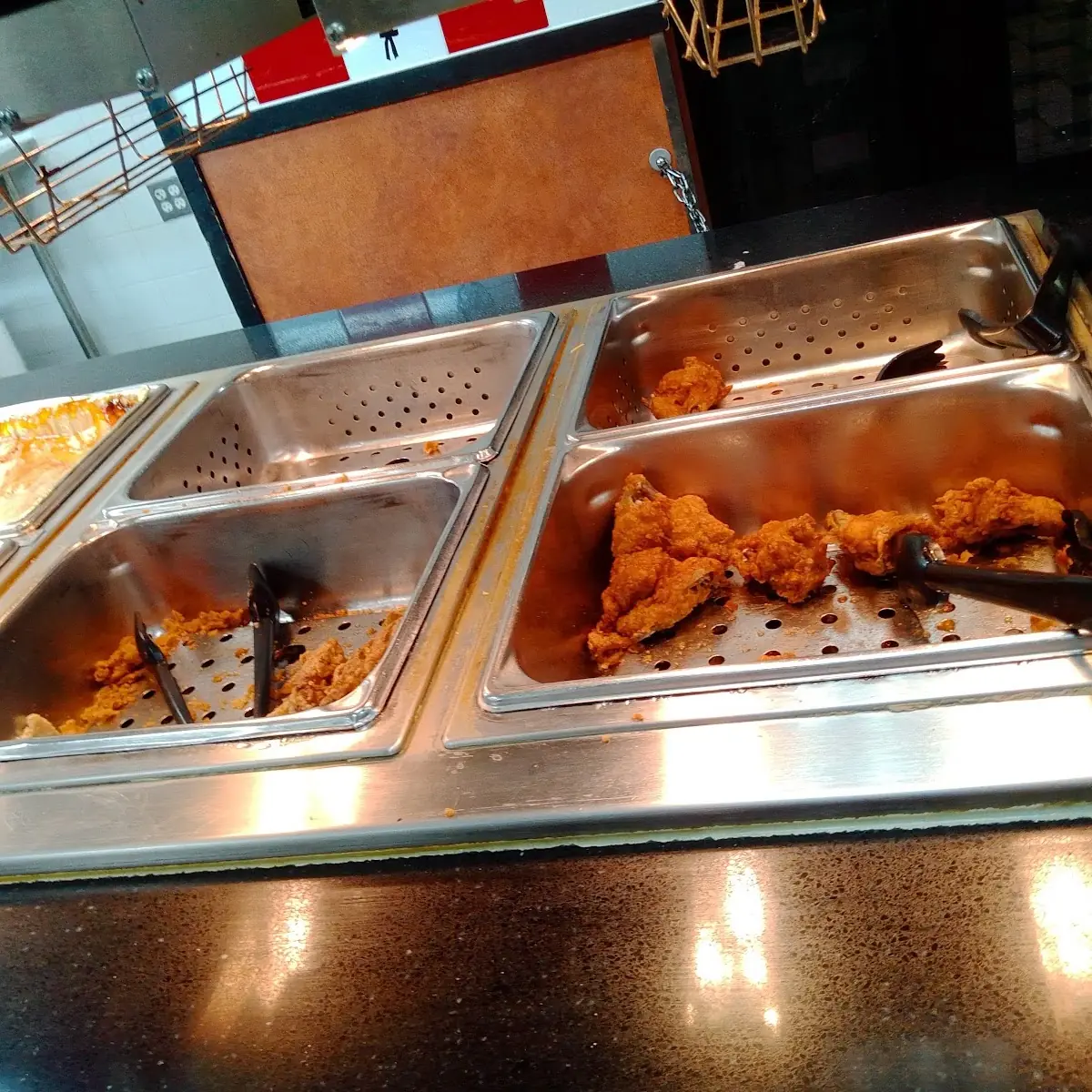 Empty Low Dried Out Chicken Wings