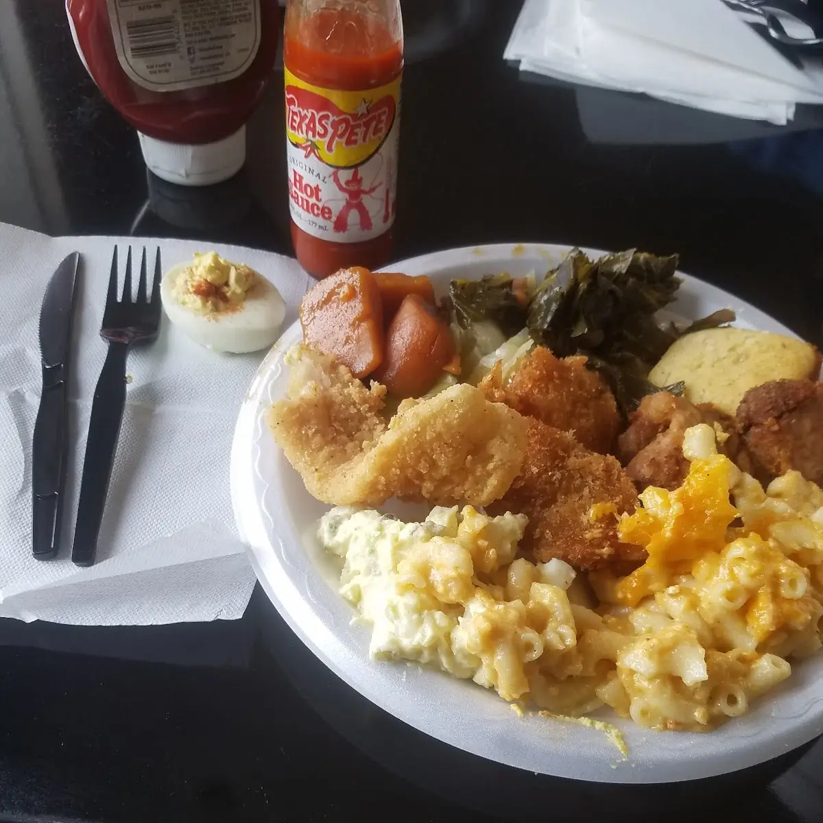 Fried Chicken and Mac-N-Cheese