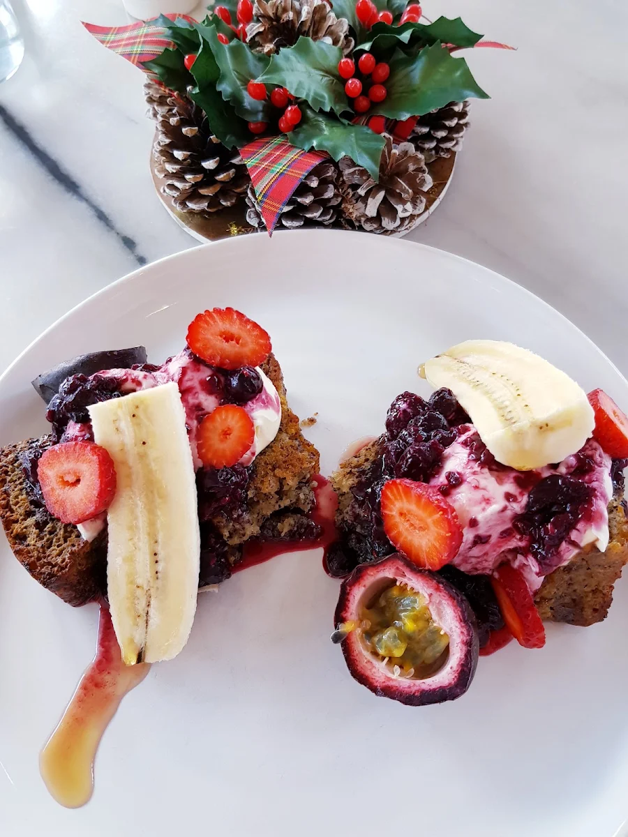 Banana Bread Marscapone and Berry Puree, Heritage Wall