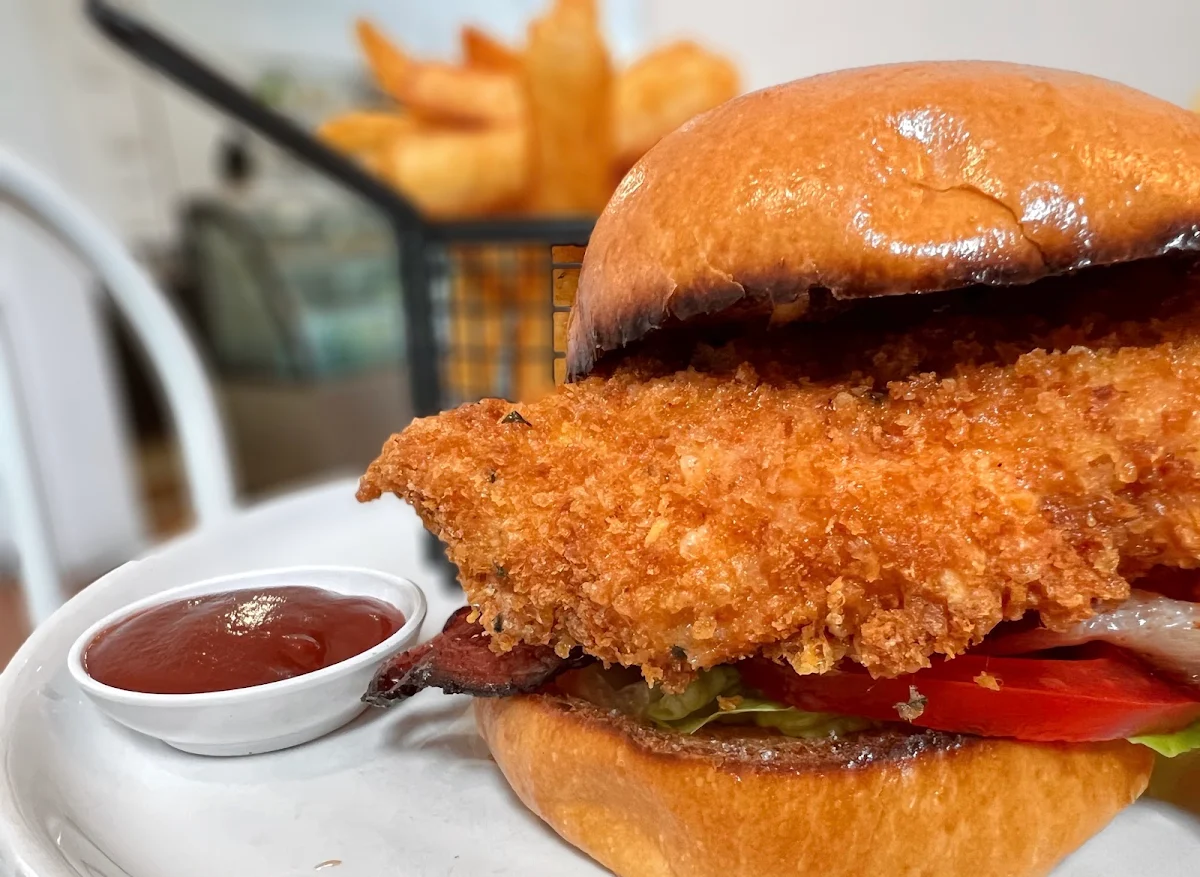 Club Chicken Sandwich, Heritage Wall