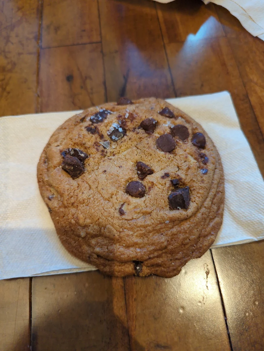 Salted Chocolate Chip Cookie
