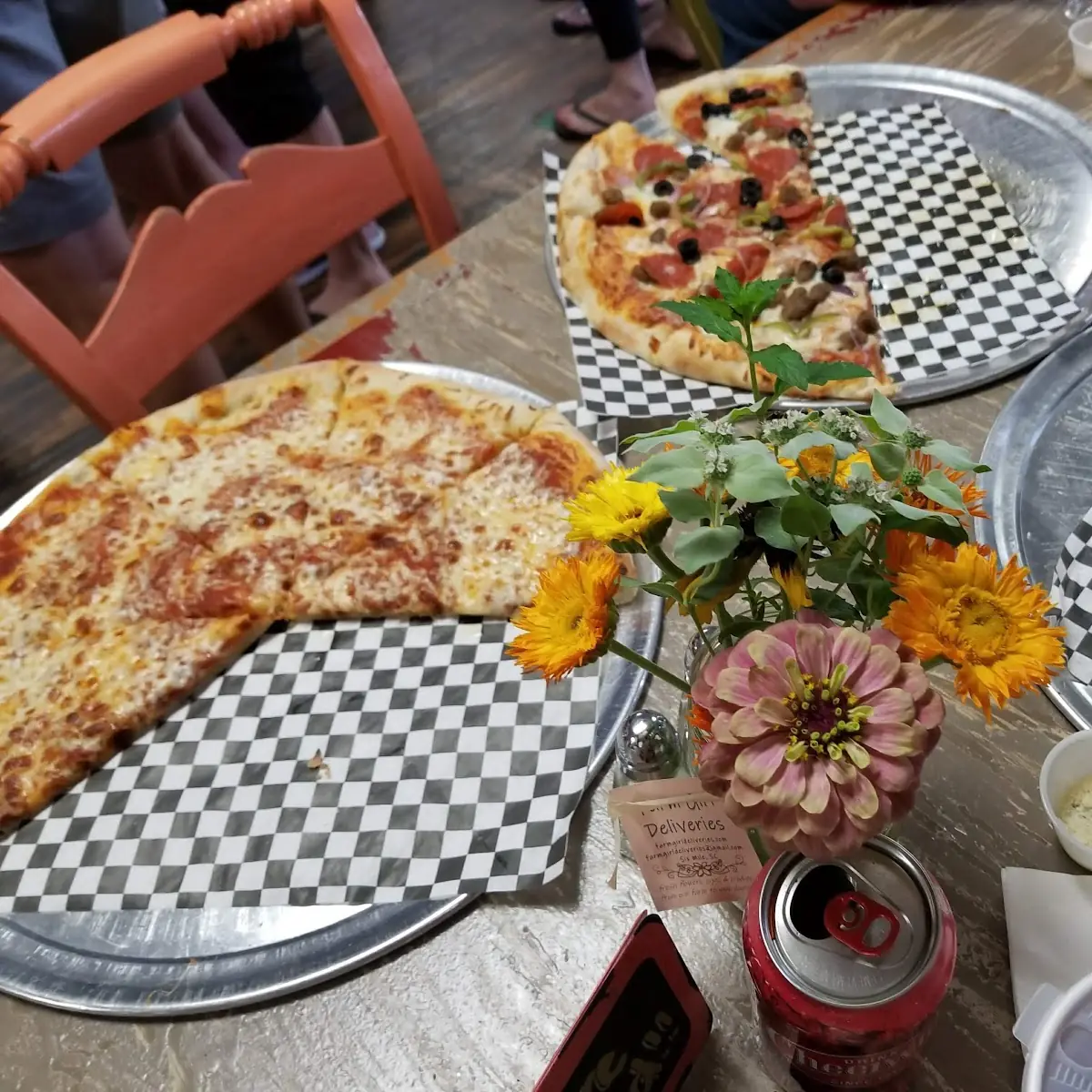 BBQ Chicken Pizza Supreme Pizza