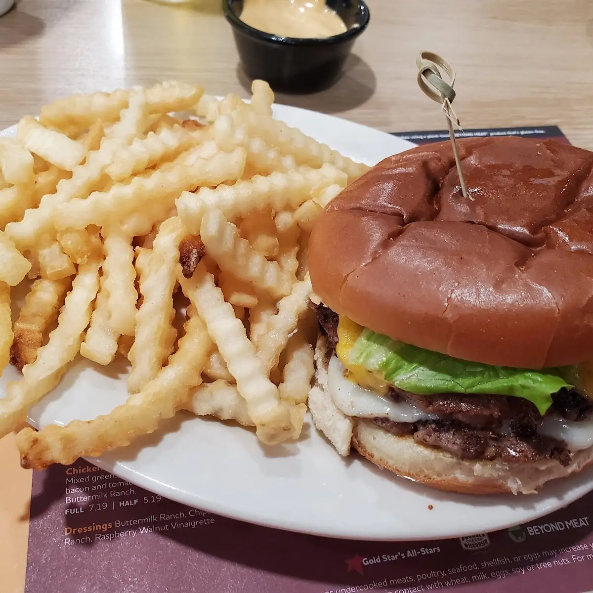Double Cheeseburger w Fries