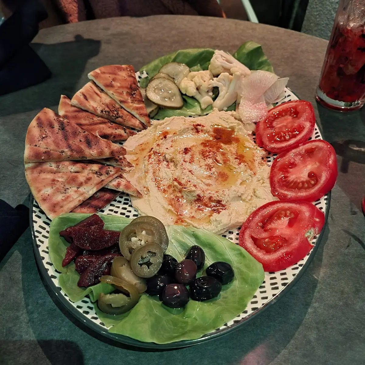 Hummus Plate