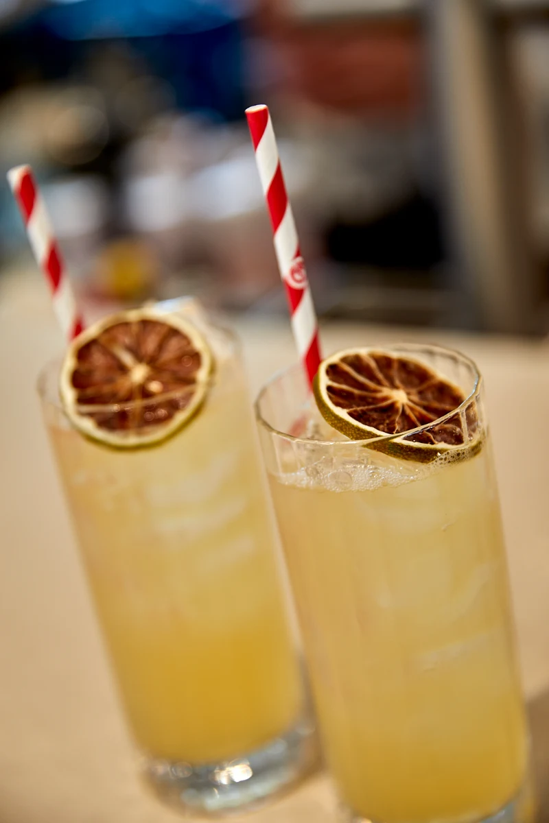 Pineapple Fizz, Elwood Bathers