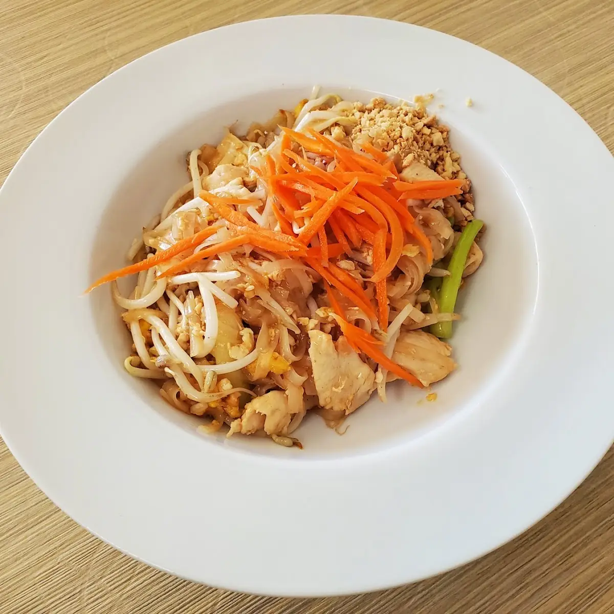 Pad Thai with Chicken