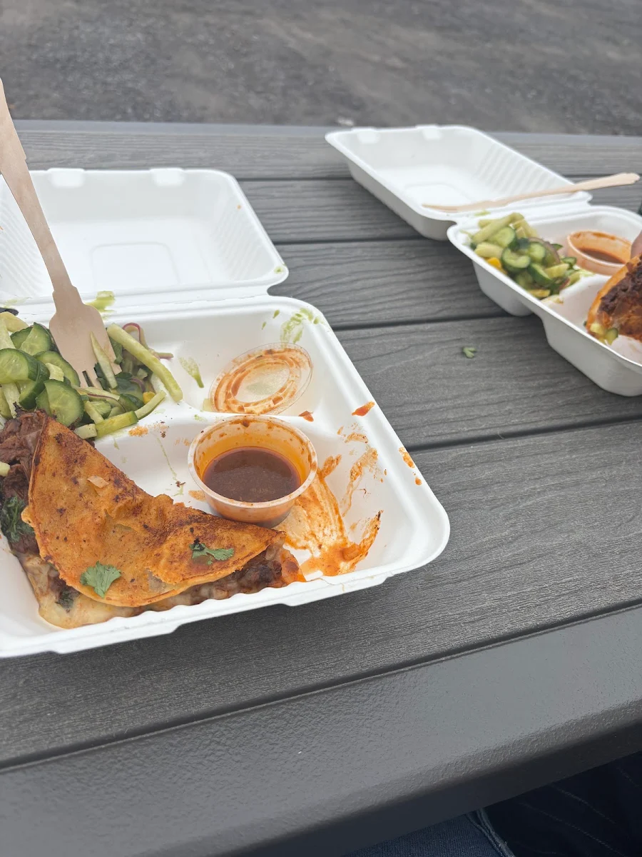 Highlights, Anne-Marie's Street Eats